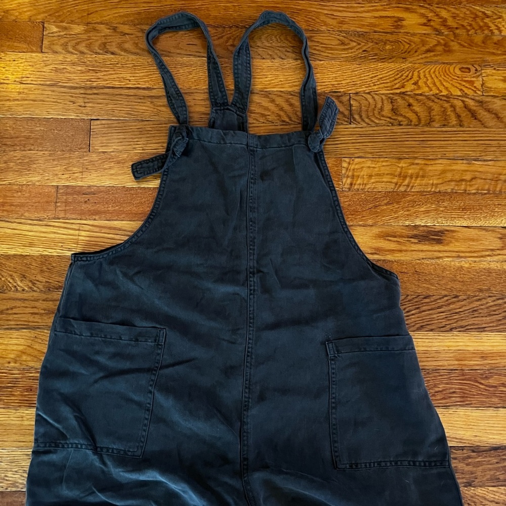 New with tags Aerie overall romper XL
